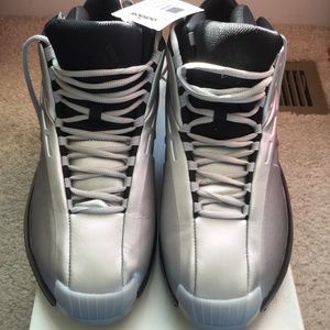 Adidas “The KOBE” Crazy 1 Kobe  Silver shoes